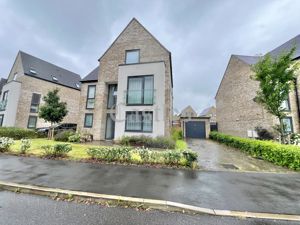 Photo 19- click for photo gallery